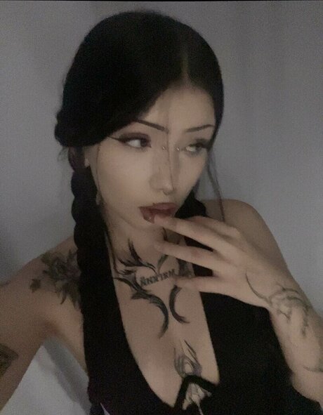 tt t772 xxx star pic