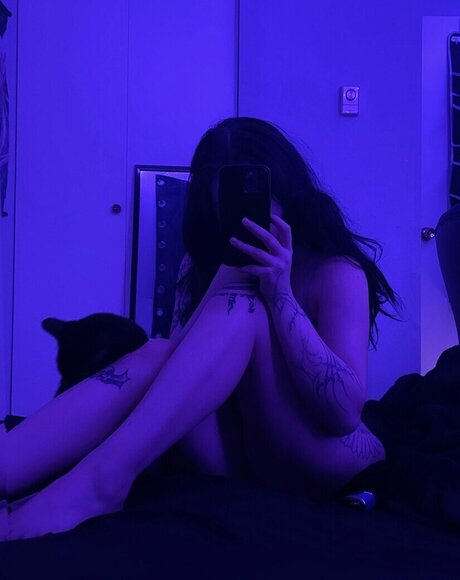 tt t772 nude star photo