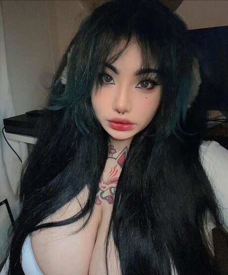 Sobaroll pornographic star archive