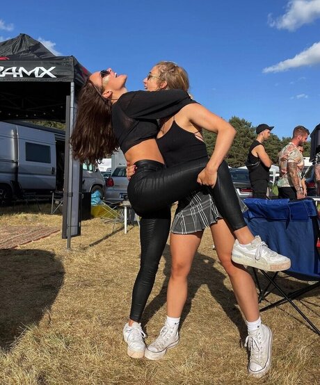 lara emilia sex star images