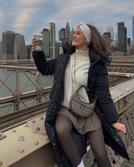 lara emilia perfect star photo