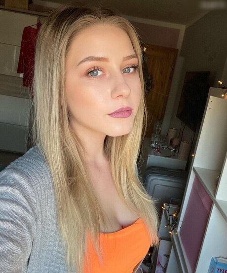 Wollnys art model photos