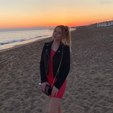 Wollnys porn actress galleries