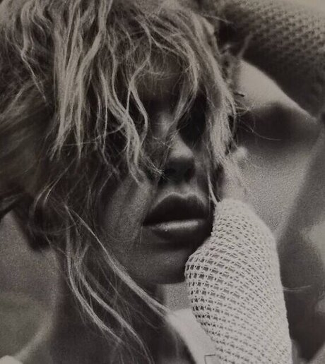 hollaura star sex photos