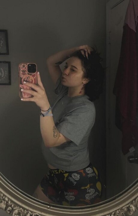 Caiidenn xxx star img