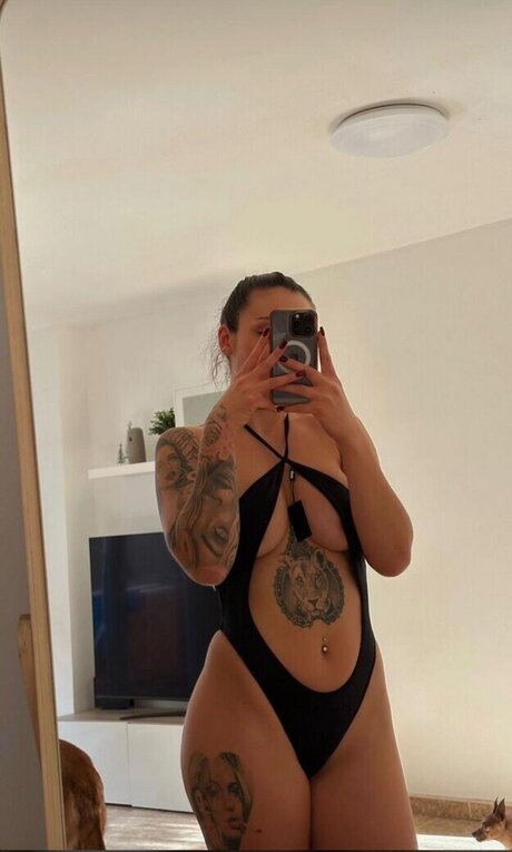 Melanie69x pornstar exclusive picture