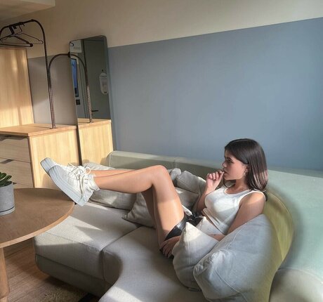 Molly Gallagher star hd images