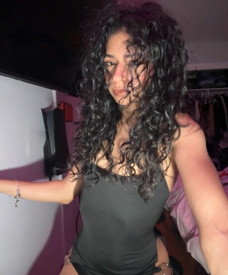 keylar2512 model beautiful photos