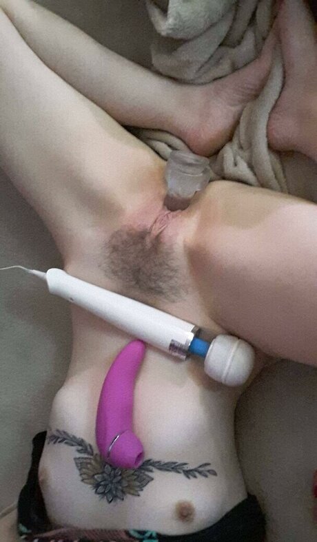 Riley Ramone beautiful actress archive