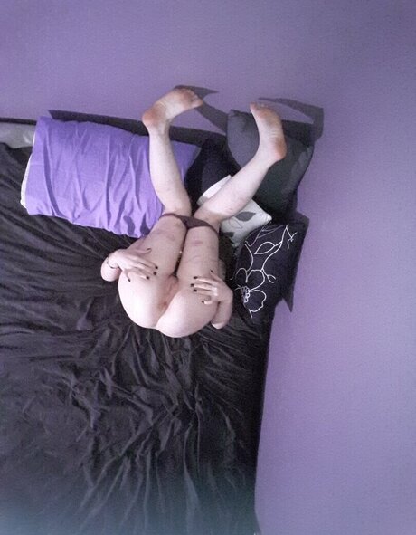 Riley Ramone pornstar nudes pics