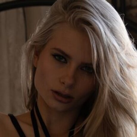 xeniablondi model beautiful pic