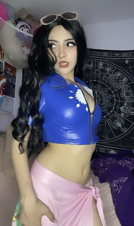 Ahzael pretty pornstar pic