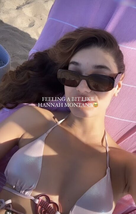 Sarah Posch sex model photo