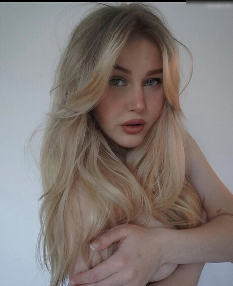 horny onlyfans beautiful porn photo