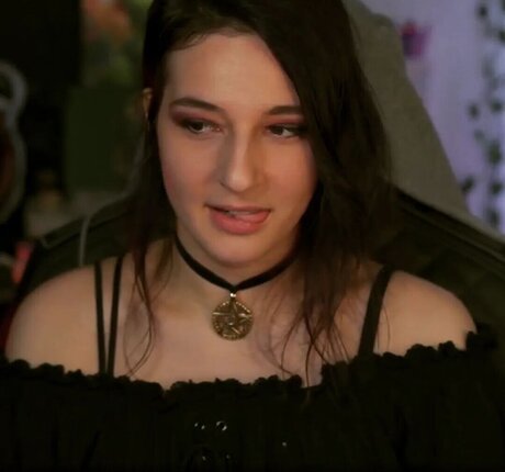 Haselnuuuss nice model photo