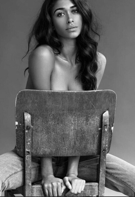 Shayna Senior pornstar hot galleries