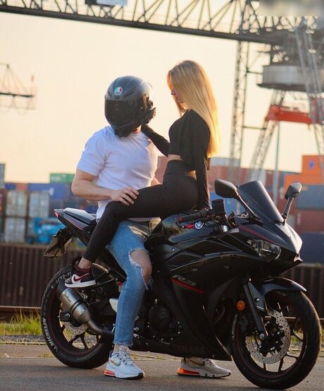 big tits cougar onlyfans sexy nude pic