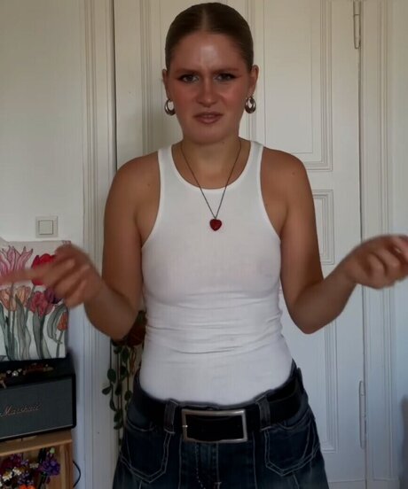 Maria Ludovicaa model pretty pic