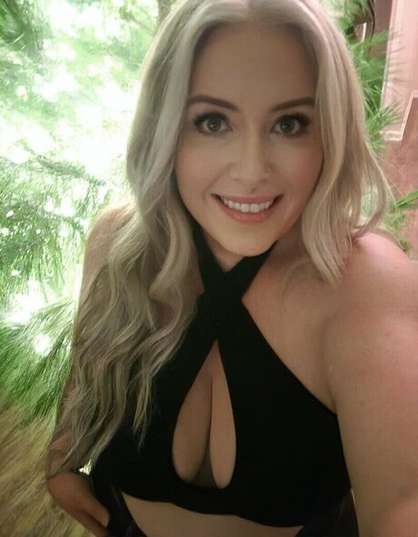 Platinum Silver model beautiful image