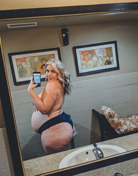 Platinum Silver sex pornstar image