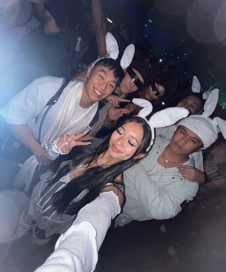 Courtney Luong star hot gallery