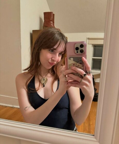 Licetown pornstar naked gallery