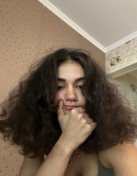 Yashankulova nice star pictures