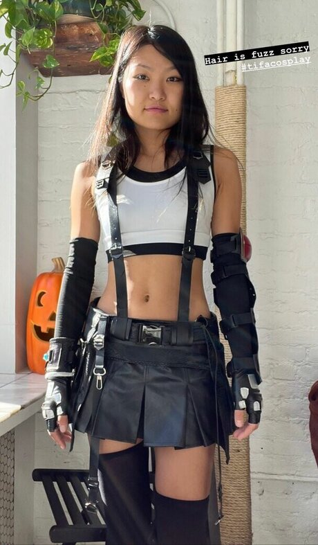 Mimee Xu star sexy images