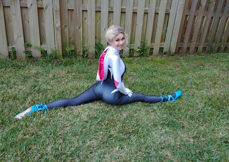 Stitchedspade star naked img