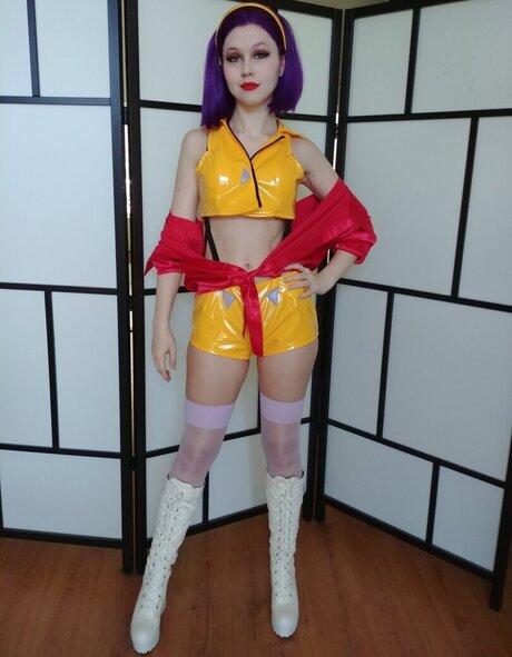 Stitchedspade erotic model pictures