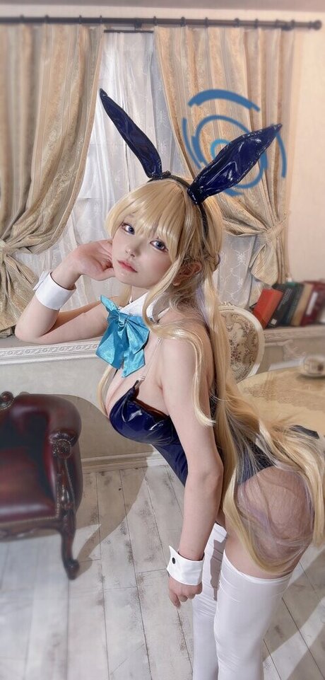 sukiyaki exclusive model pictures