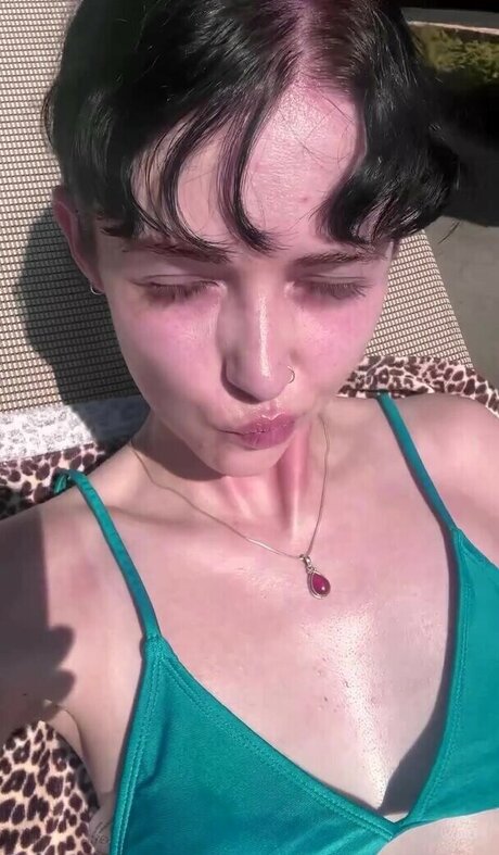 blonde lesbian onlyfans porno pics