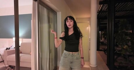 Holly Laing pornstar best pics