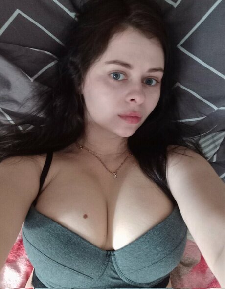 Zhukovachris erotic model pic