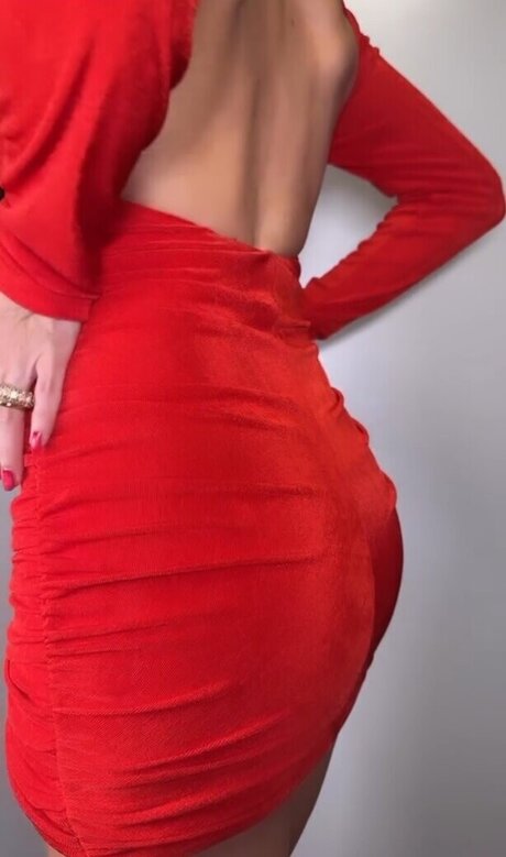 Janin Ullmann exclusive actress image