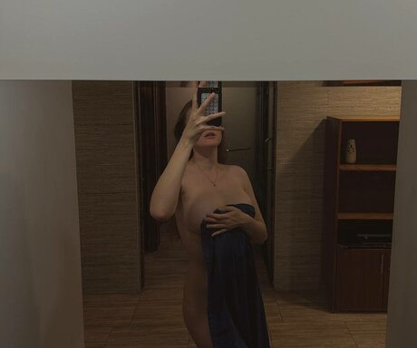 Yapishukino porn star img