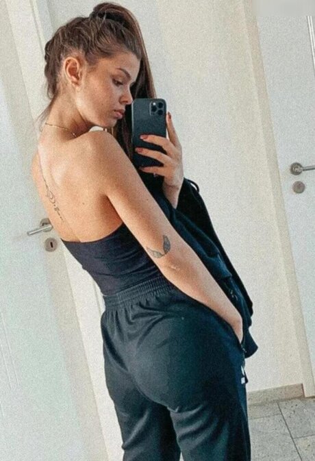 anna gazanis star hd image