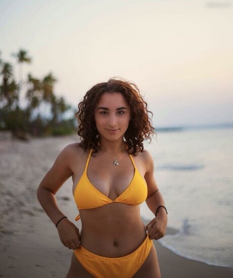 Joanachlips xxx model img