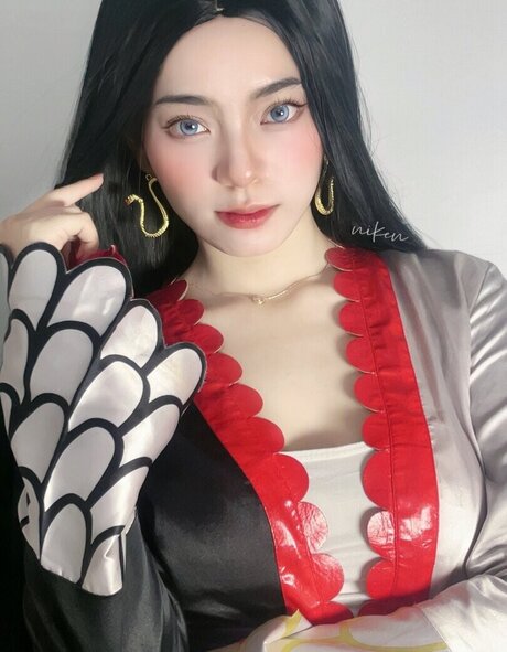 Niken Andalusi star nude gallery