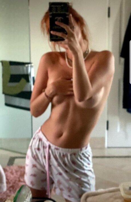 Pia Mia porn star archive