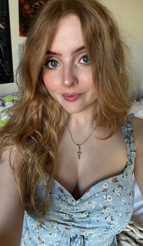 Krysttl hot pornstar galleries