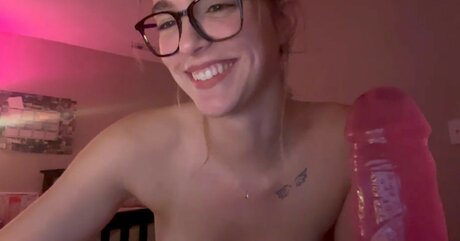 Lunaontheway pornstar free pic