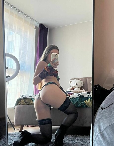 LalliPop erotic actress gallery