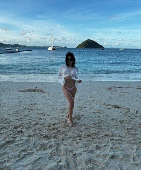 bikini nude onlyfans nudes galleries