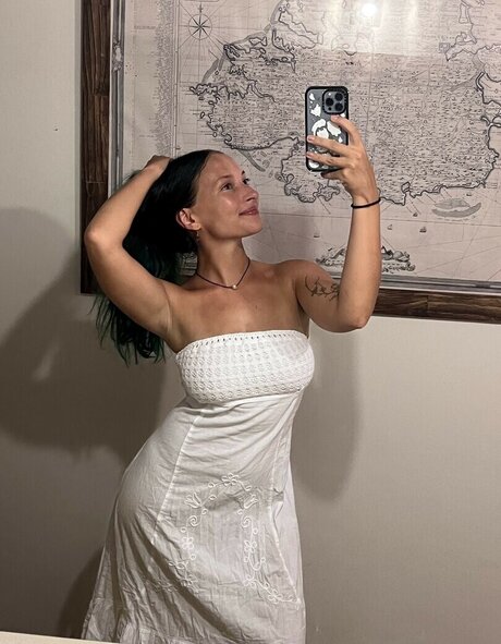 Jamie Lou Stenzel beautiful pornstar photo