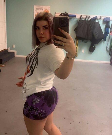 Lexis adale pretty model pics