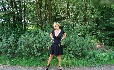 ebony white cock onlyfans pornos archive