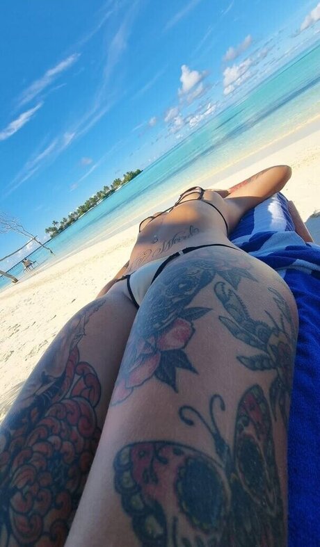 Kara Kay art model pics