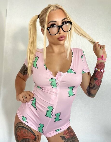 Kara Kay pretty actress archive