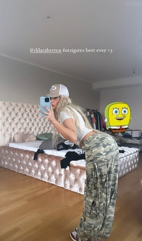 Shirin David model top img